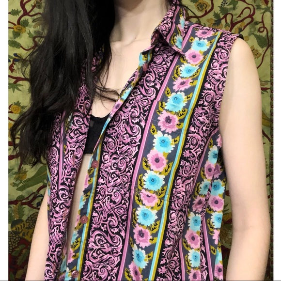 Lemon Grass Tops - ✨SALE Floral Button Blouse!✨